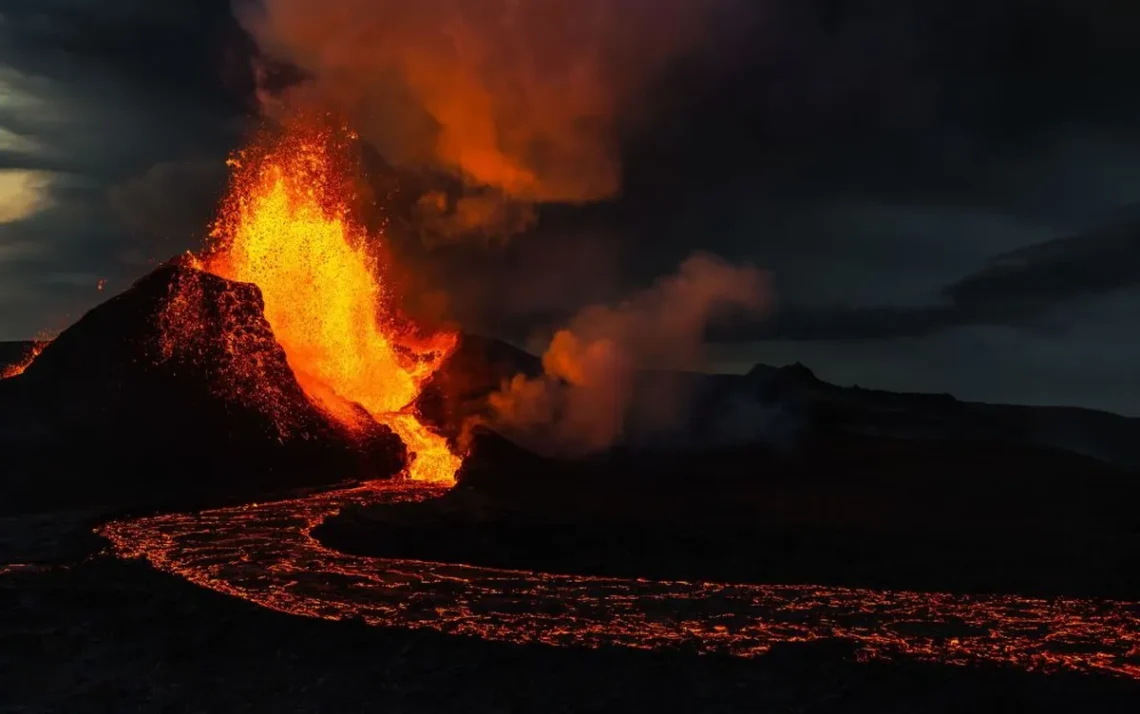 erupções vulcânicas, atividade vulcanica;