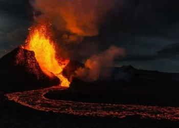 erupções vulcânicas, atividade vulcanica;