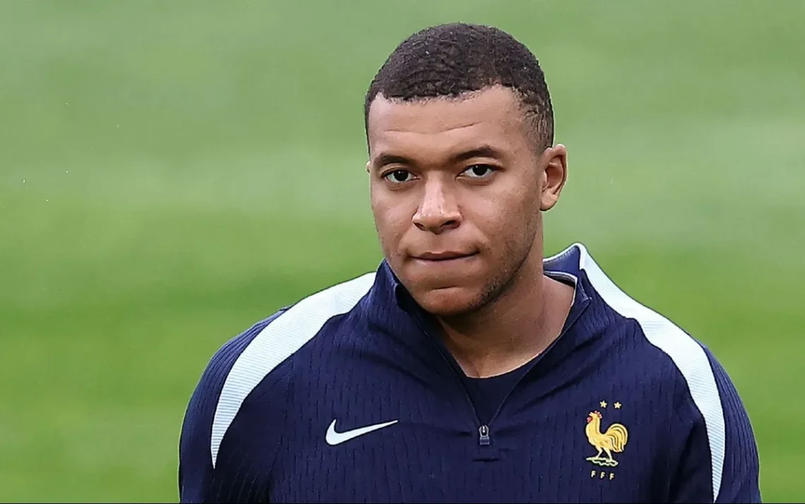 Kylian, Mbappé;