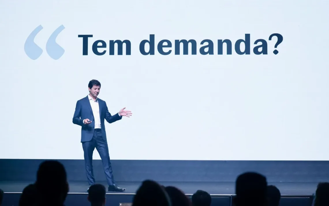 corretora, empresa, organização;