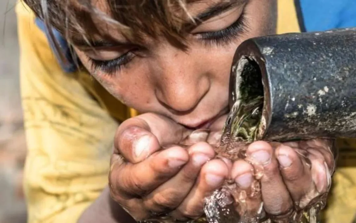 escassez água, crise hídrica, falta água;